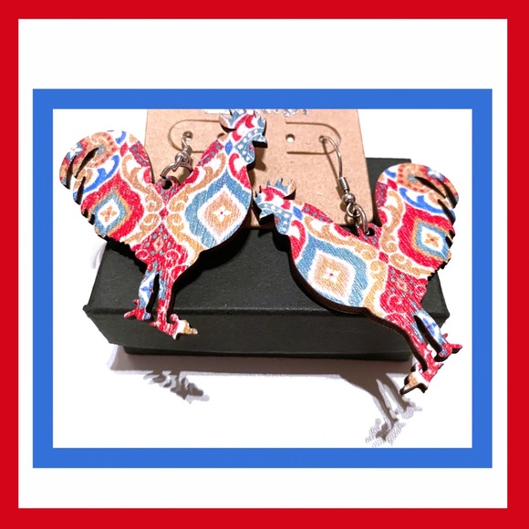 Trendy Lightweight Laser Cut Wooden Rooster NWT - Picture 6 of 6